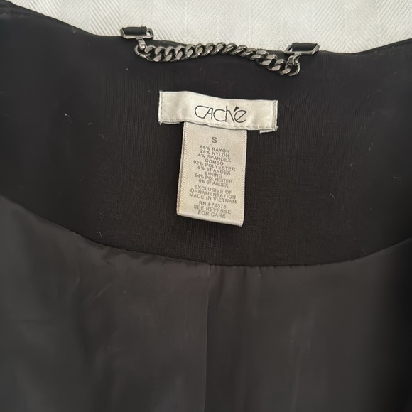 Cache black jacket - Picture 5 of 8